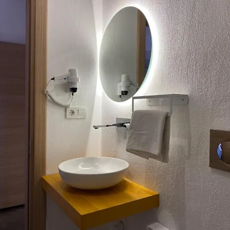 Tomsan & Hotel Akyaka (Mugla)