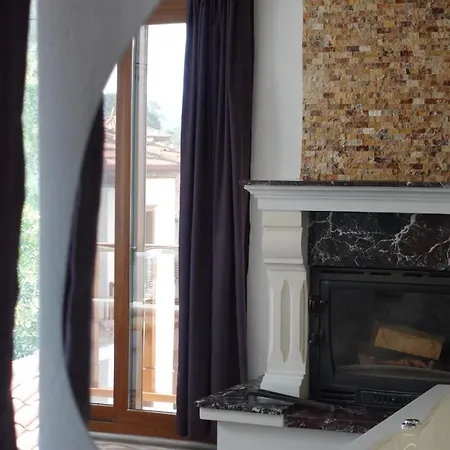 ホテル Tomsan & *