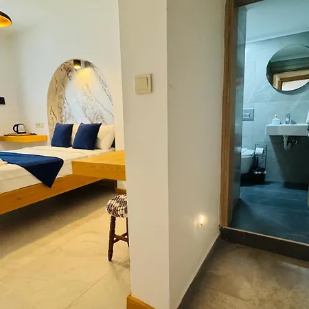 Tomsan & * アクヤカ