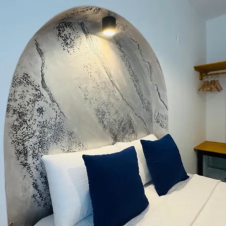Tomsan Suites&villas