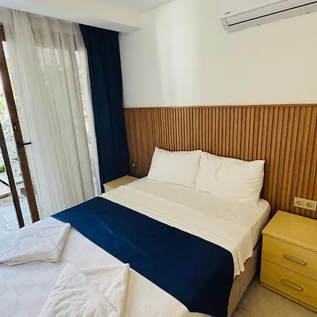 Tomsan Suites&villas *