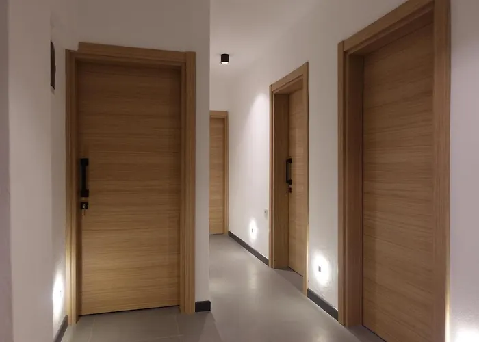 Tomsan Suites&villas Hotel