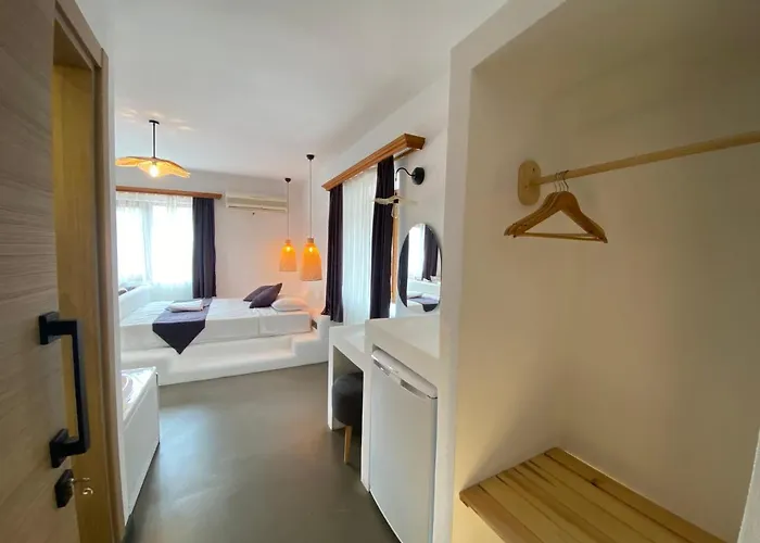 Tomsan Suites&villas Hotel