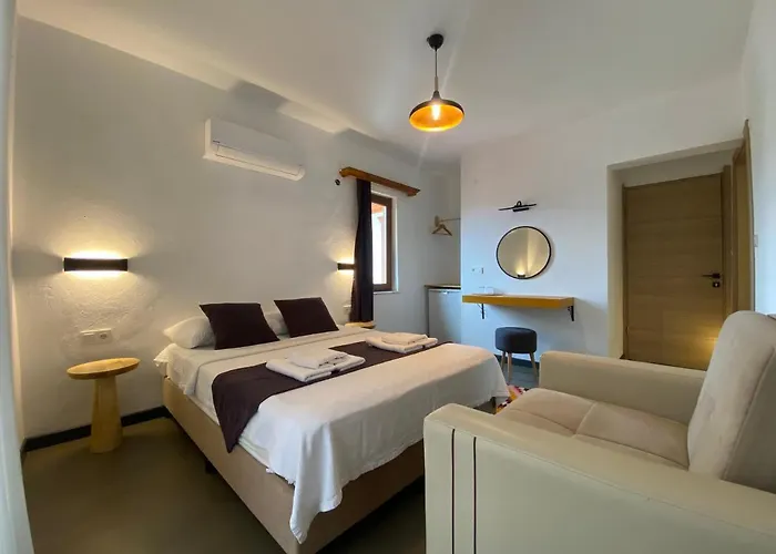 Hotel Tomsan Suites&villas